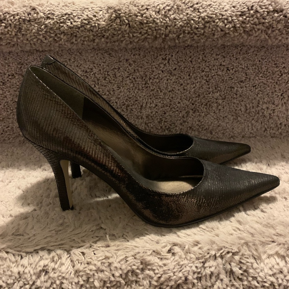 Nine West - Metallic Heels - Picture 2 of 6